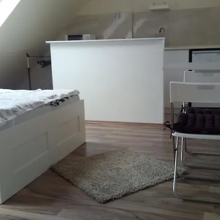 Mina Apartman *
